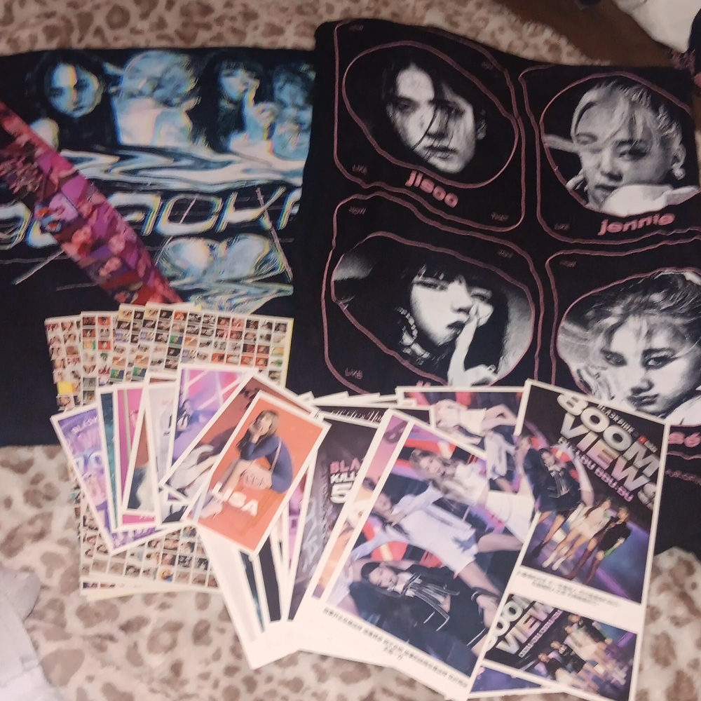 Blackpink 2 tee ,lanyard, stickers and postcard bundle